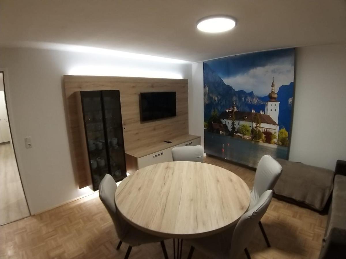 Modern Apartment, Full Kitchen, For 6 กมุนเดน ภายนอก รูปภาพ
